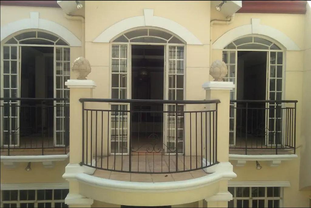 Mang Ben Dormitory Quezon City Extérieur photo