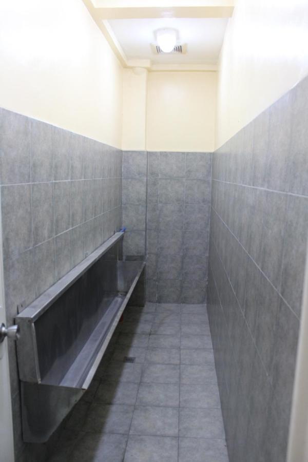 Mang Ben Dormitory Quezon City Extérieur photo