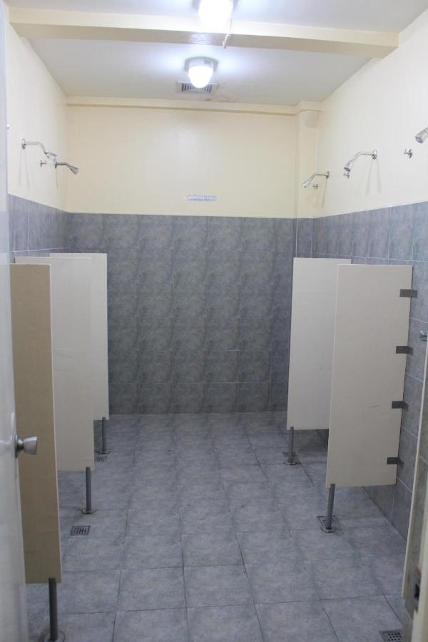 Mang Ben Dormitory Quezon City Extérieur photo